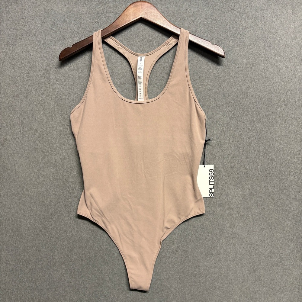 Split59 Suki Airweight Bodysuit M Taupe Scoop Neck Built-In Bra Racerback